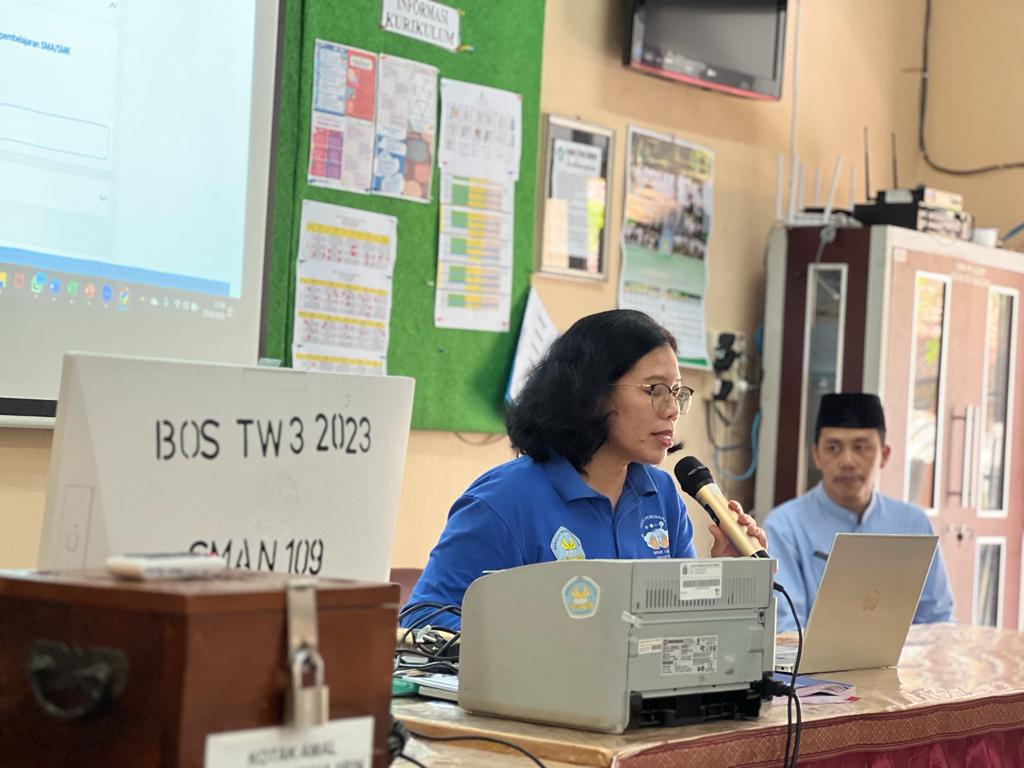 Semakin Terbang Tinggi: SMAN 109 Jakarta Terus Menggerakkan Komunitas Belajar